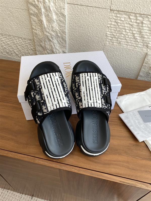 20251128184323157 280